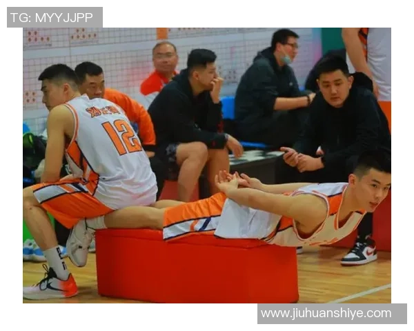 杭州篮球队耐力展现引发联赛热议全场表现值得关注